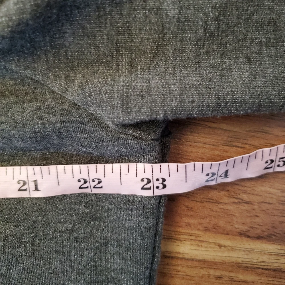 Fantastic Fawn Hoodie Size Small Deer - Picture 5 of 6